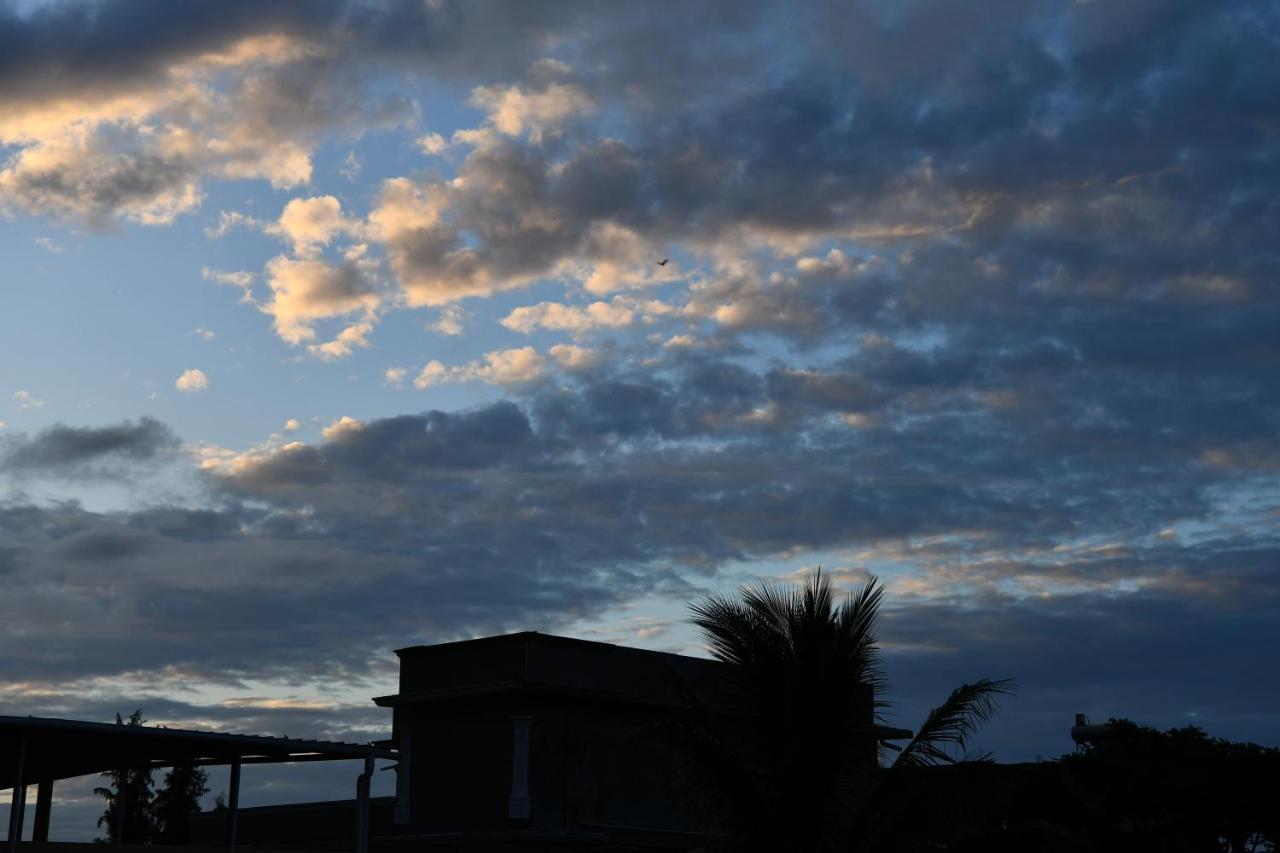 Bel Appartement Proche De La Plage Trou Aux Biches Exteriör bild